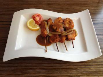 Skewered Satay Chicken with Satay Sauce (3)