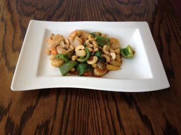 King Prawn with Cashew Nuts and Green Pepper