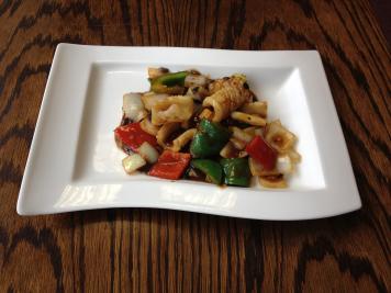 Squid with Green Pepper & Black Bean Sauce